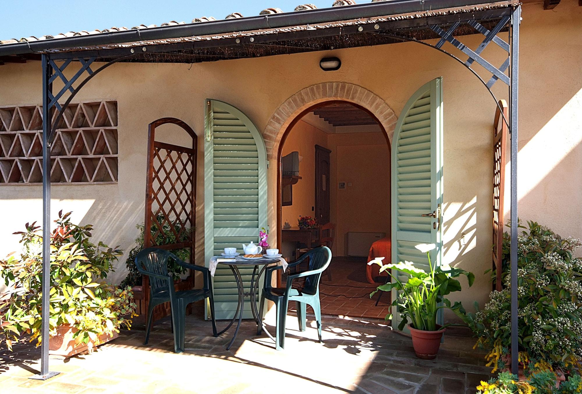 Antico Borgo Il Cardino Bed & Breakfast San Gimignano Bagian luar foto