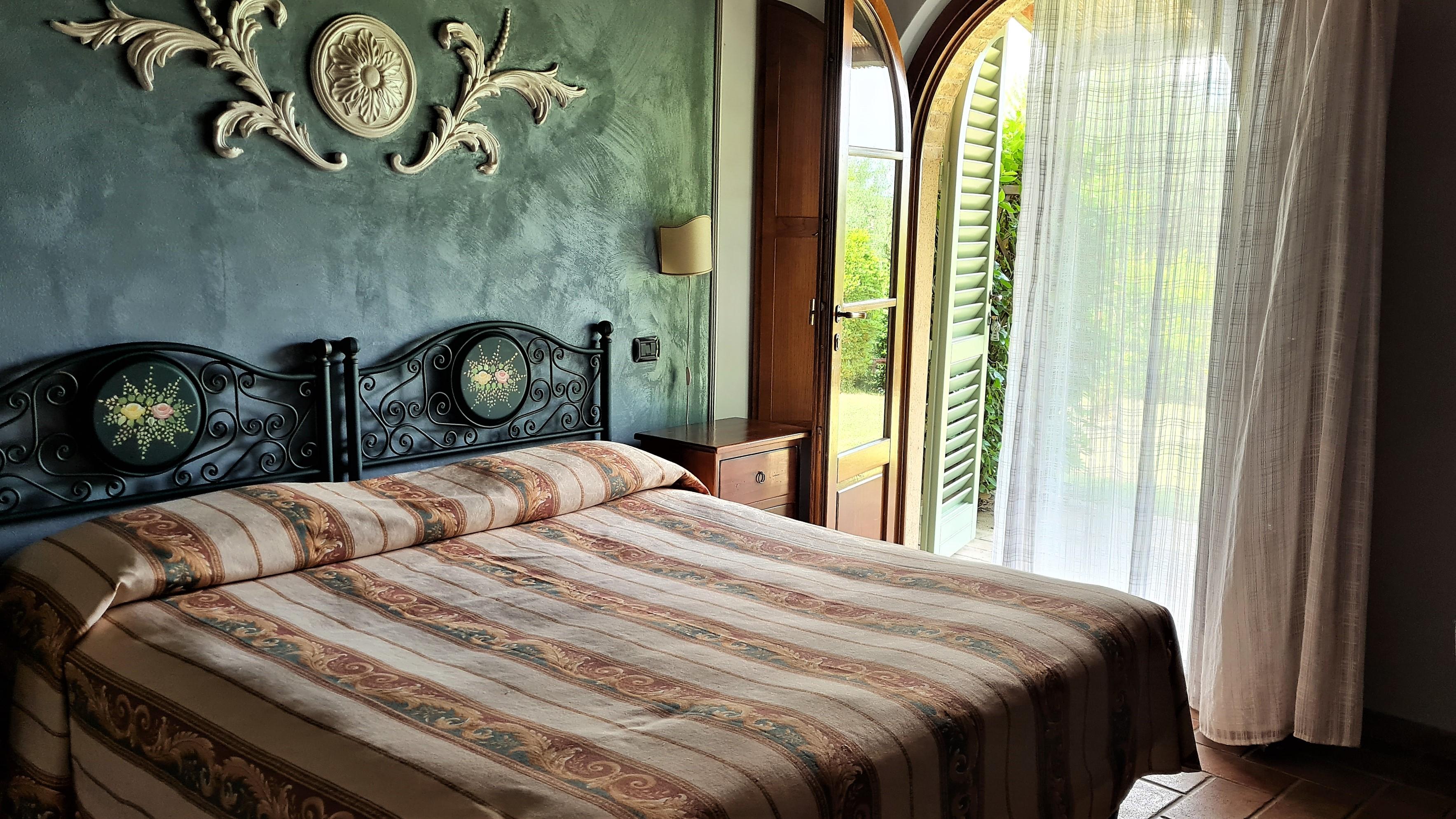 Antico Borgo Il Cardino Bed & Breakfast San Gimignano Bagian luar foto