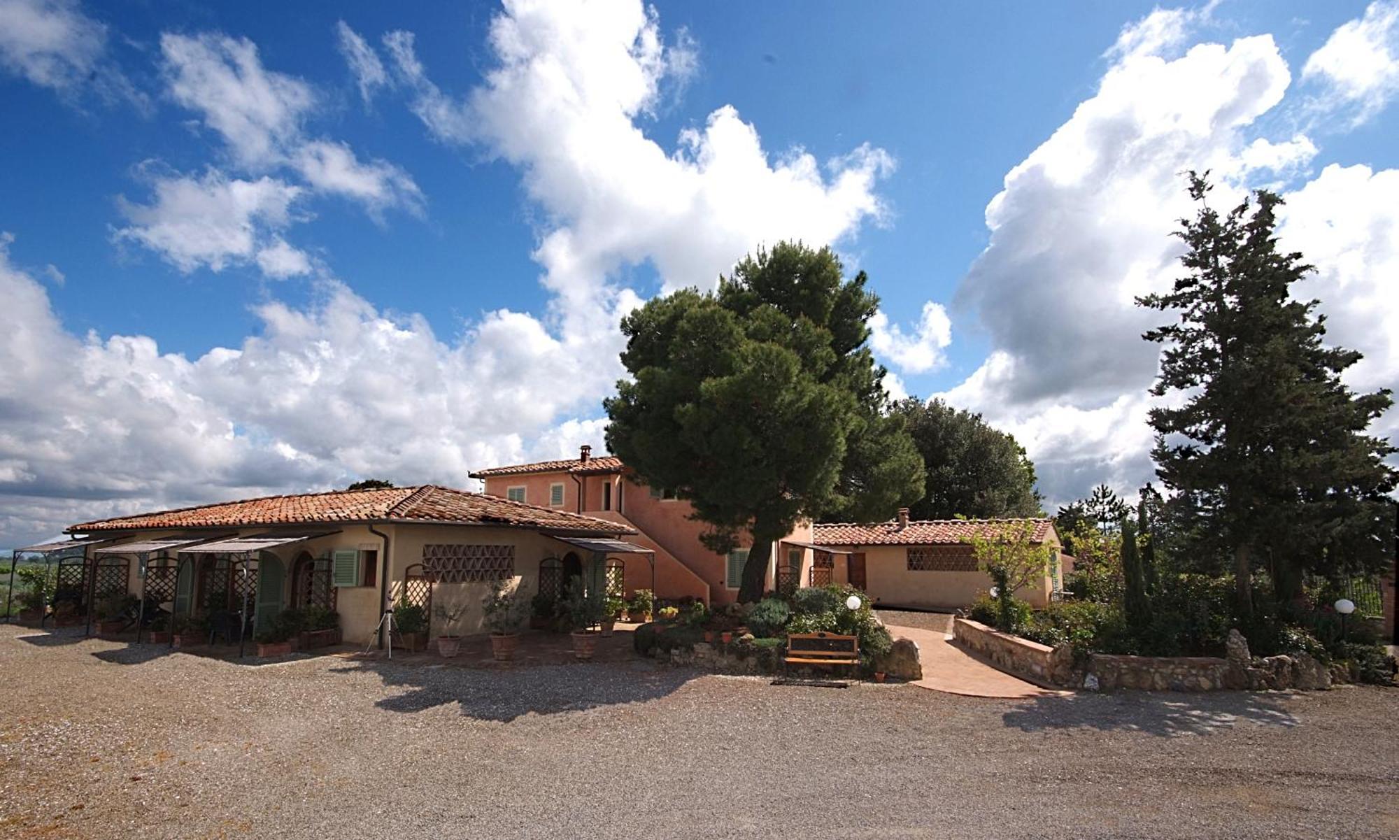 Antico Borgo Il Cardino Bed & Breakfast San Gimignano Bagian luar foto