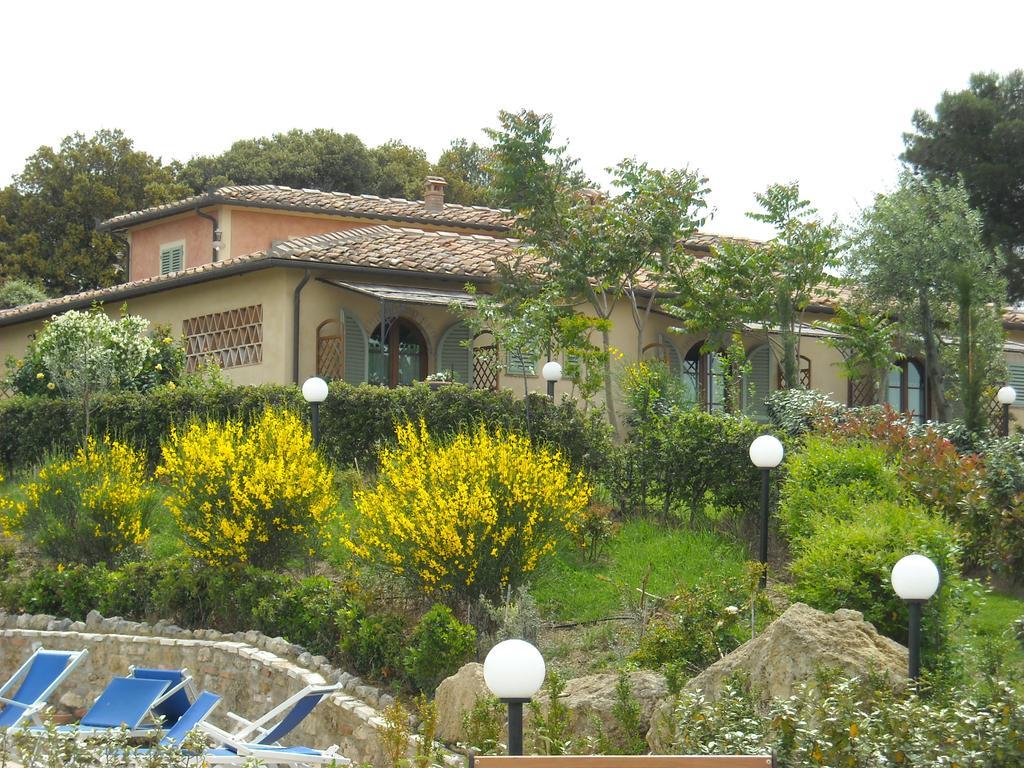 Antico Borgo Il Cardino Bed & Breakfast San Gimignano Bagian luar foto