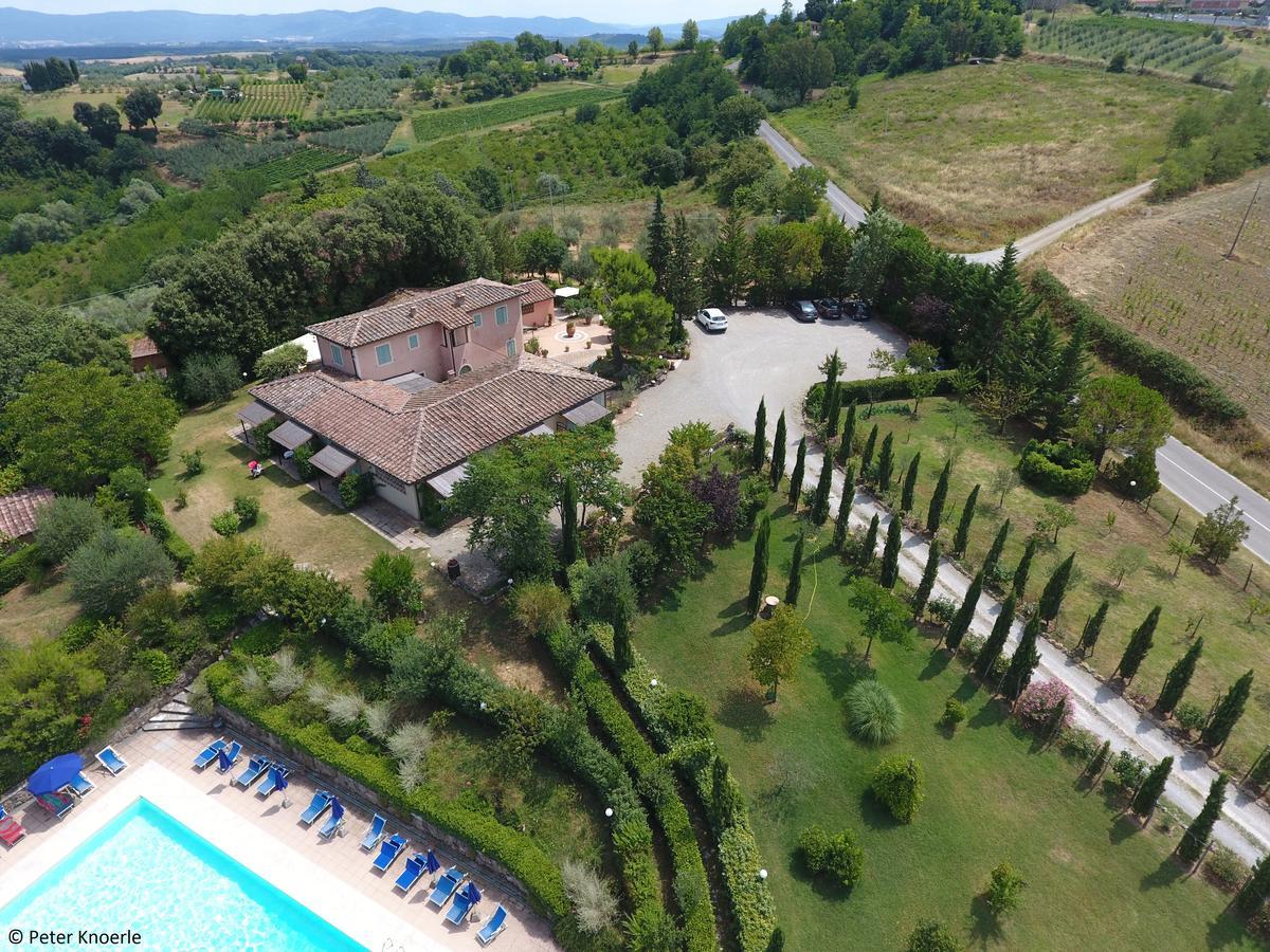 Antico Borgo Il Cardino Bed & Breakfast San Gimignano Bagian luar foto