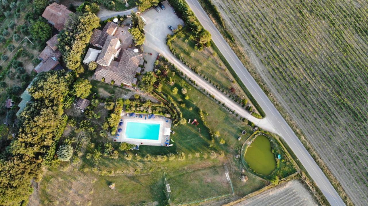 Antico Borgo Il Cardino Bed & Breakfast San Gimignano Bagian luar foto