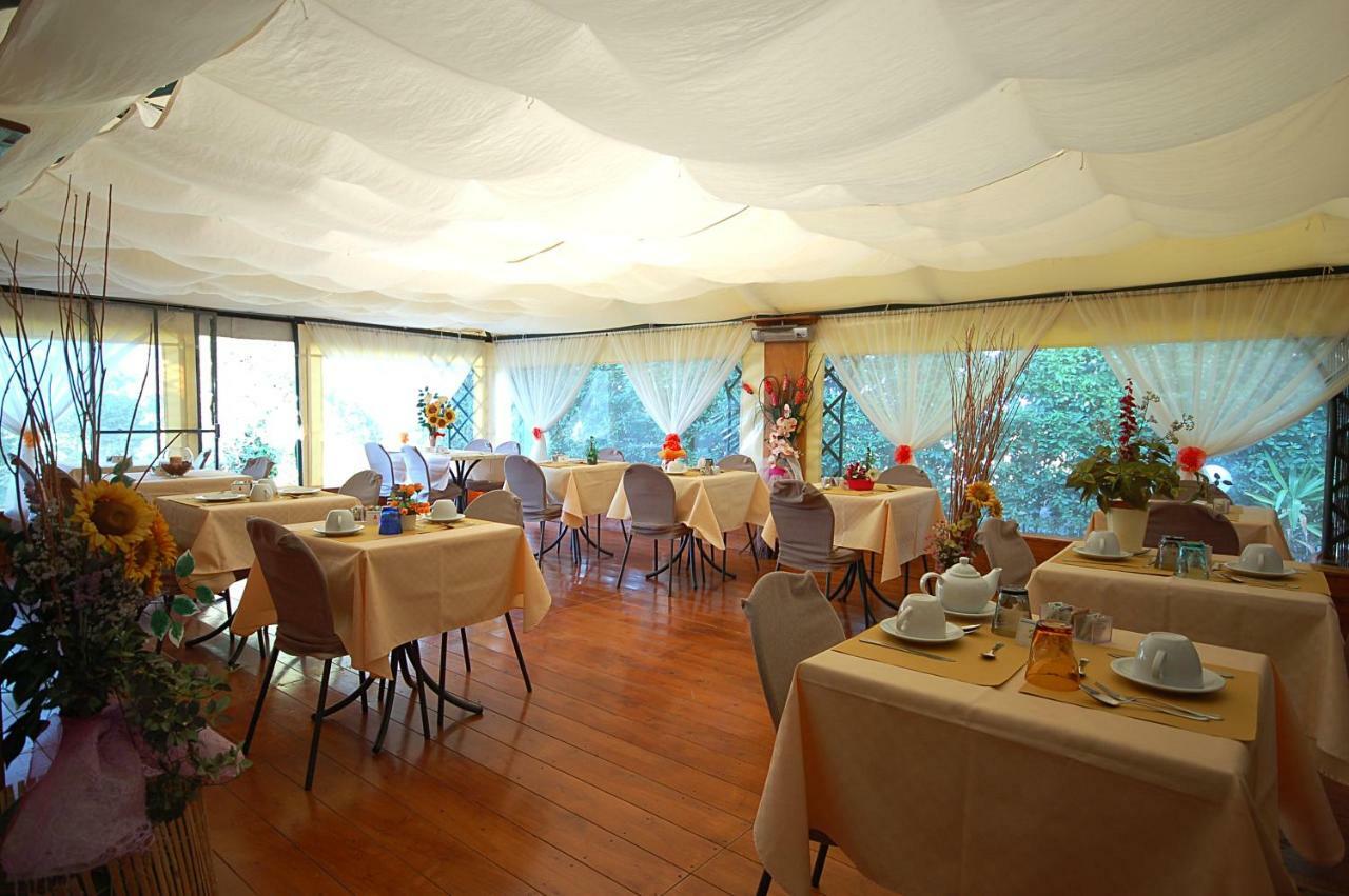 Antico Borgo Il Cardino Bed & Breakfast San Gimignano Bagian luar foto